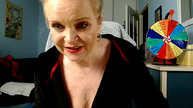 Snapshot of sexyjennyeu chatting on January 21, 2025, 8:21 pm sexyjennyeu online show from January 21, 2025, 8:21 pm