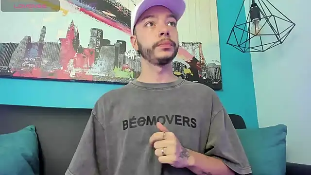 noah ricci online show from December 24, 2024, 11:17 am