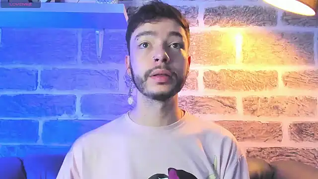 noah ricci online show from November 5, 2025, 12:38 pm