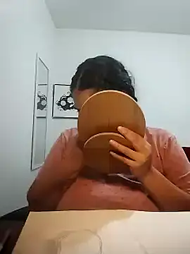 VenussTits97 online show from November 17, 2025, 9:31 pm