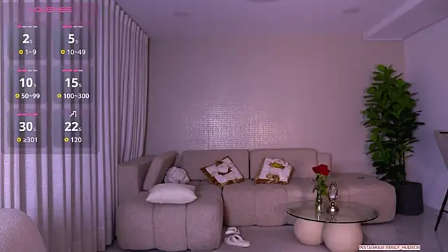 emily huddson  online show from November 27, 2025, 12:35 am