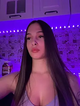 Snapshot of EricaWalls chatting on January 16, 2025, 2:41 am EricaWalls online show from January 16, 2025, 2:41 am