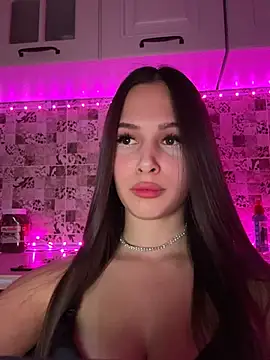 Snapshot of EricaWalls chatting on February 14, 2025, 7:23 pm EricaWalls online show from February 14, 2025, 7:23 pm