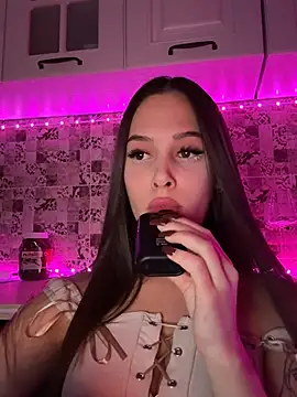 Snapshot of EricaWalls chatting on February 15, 2025, 7:17 pm EricaWalls online show from February 15, 2025, 7:17 pm