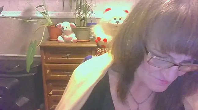 Manulyonok51 online show from December 17, 2024, 8:32 pm