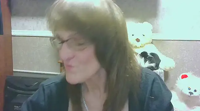 Manulyonok51 online show from March 5, 2025, 5:29 pm