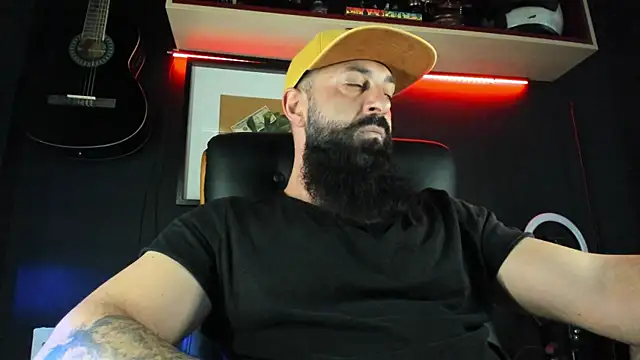 axxelrich  online show from January 26, 2025, 10:12 am