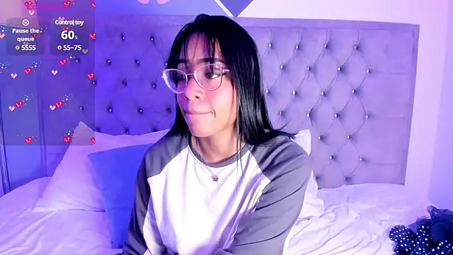 Snapshot of AriannaDavis chatting on March 11, 2025, 7:47 pm AriannaDavis online show from March 11, 2025, 7:47 pm