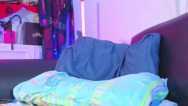 jhonny sulivan online show from April 14, 2026, 3:07 pm