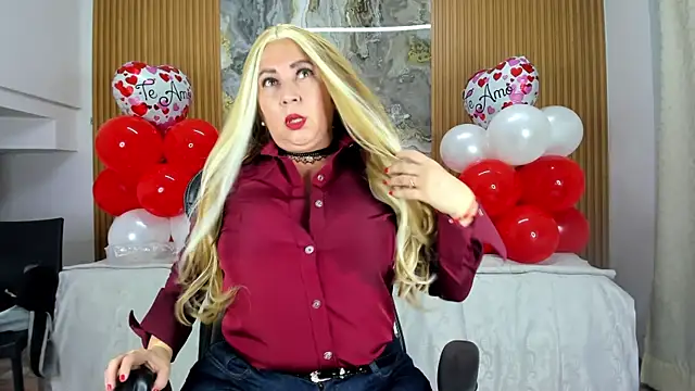 Danna topless online show from February 14, 2025, 12:03 pm