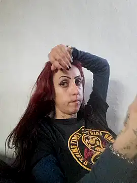 kriszy baby online show from December 2, 2024, 8:09 am