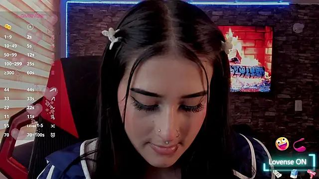 Charlotte greys online show from January 14, 2026, 8:47 pm