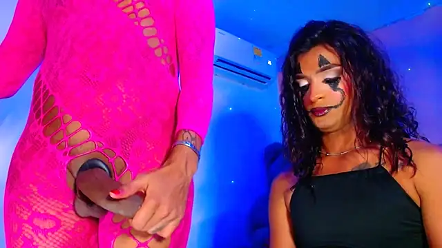 Snapshot of vanessa_nauthygirls chatting on October 30, 2025, 7:14 pm vanessa nauthygirls online show from October 30, 2025, 7:14 pm