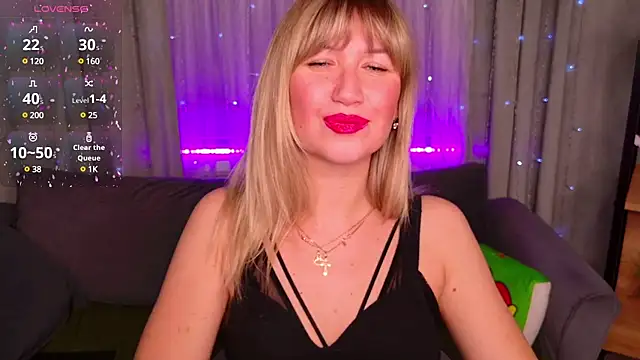 MilaBott online show from March 13, 2025, 11:38 pm