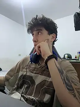 gojo satoru 18 online show from April 3, 2026, 12:19 am