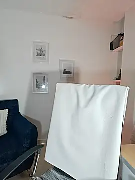 helena smith online show from March 16, 2026, 3:56 am