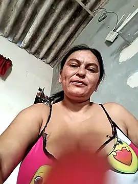 Snapshot of Horny-Mommy-Dirty chatting on November 11, 2025, 1:11 pm Horny-Mommy-Dirty online show from November 11, 2025, 1:11 pm