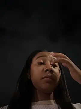 GabrielaLugo online show from December 2, 2025, 2:39 am