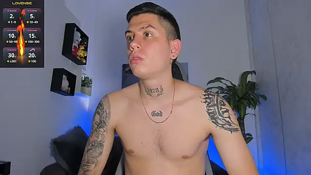 Yeiko Romero  online show from September 17, 2025, 7:37 pm