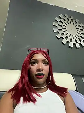 TIFFANYYSTAR online show from January 13, 2026, 6:24 pm