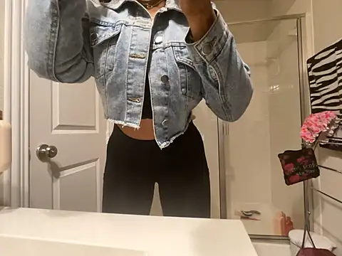 wynterheat online show from April 13, 2026, 9:48 am