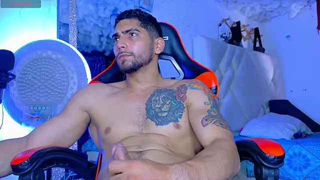 Rich boy01 online show from November 26, 2025, 3:35 pm