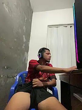 hyzi1 online show from March 5, 2026, 2:40 am