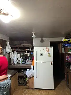 SummerV91 online show from December 17, 2025, 7:53 pm