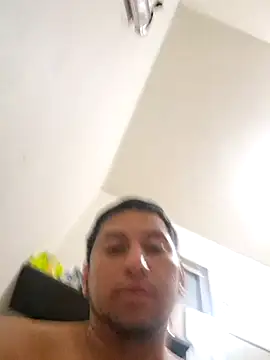 Snapshot of littleboyhot95 chatting on October 1, 2025, 12:33 pm littleboyhot95 online show from October 1, 2025, 12:33 pm