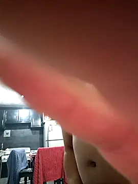 Snapshot of littleboyhot95 chatting on October 4, 2025, 11:47 pm littleboyhot95 online show from October 4, 2025, 11:47 pm