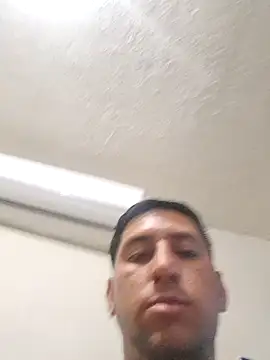 Snapshot of littleboyhot95 chatting on February 2, 2026, 7:12 pm littleboyhot95 online show from February 2, 2026, 7:12 pm