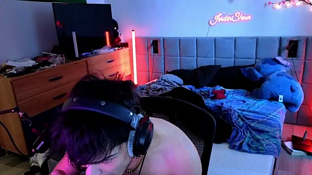 Snapshot of JordanShow chatting on March 22, 2026, 12:08 pm JordanShow online show from March 22, 2026, 12:08 pm