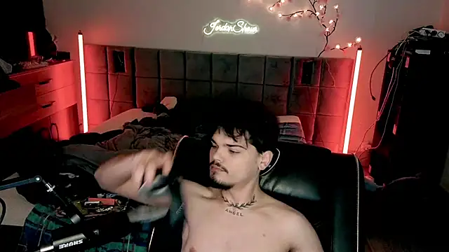 Snapshot of JordanShow chatting on April 7, 2026, 10:26 am JordanShow online show from April 7, 2026, 10:26 am