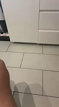 Barni xnxx online show from March 18, 2025, 10:03 am