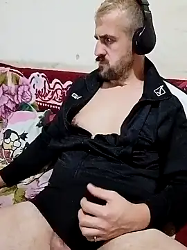 GrofLicno online show from January 2, 2025, 8:13 pm