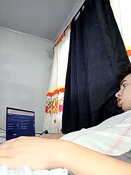 Bruno Iris sex online show from September 30, 2025, 11:04 am