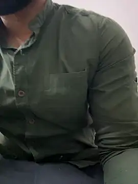 Snapshot of hotboysammy chatting on March 6, 2025, 2:40 pm hotboysammy online show from March 6, 2025, 2:40 pm