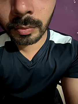 hotboysammy online show from November 30, 2025, 12:09 pm