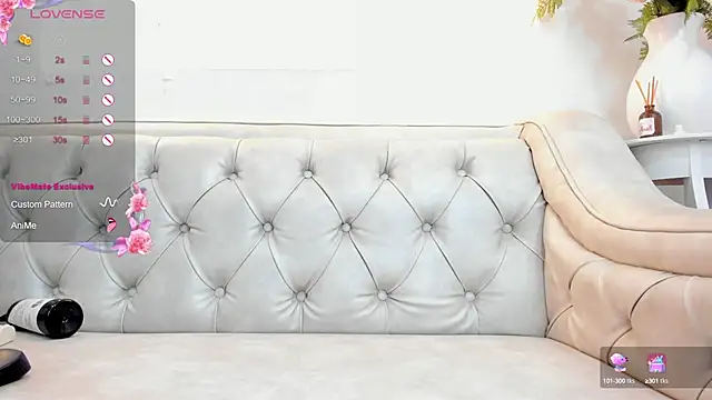 iiris  online show from February 11, 2025, 4:35 pm