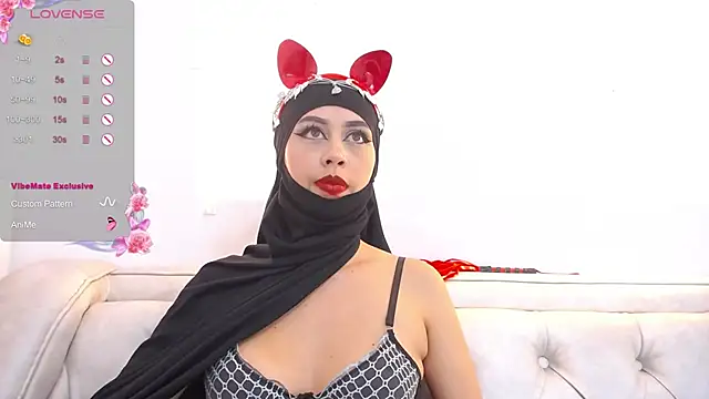 iiris  online show from February 25, 2025, 4:53 pm