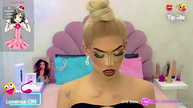 briana sex32 online show from October 29, 2025, 3:20 am