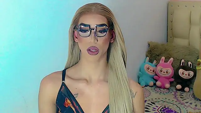 briana sex32 online show from November 29, 2025, 8:01 pm