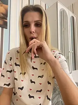 Liya my online show from March 19, 2025, 7:38 pm