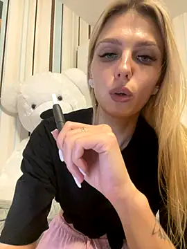 Liya my online show from September 13, 2025, 7:46 pm