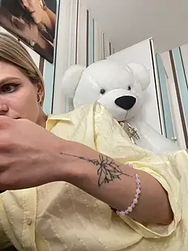 Liya my online show from February 28, 2026, 9:21 am