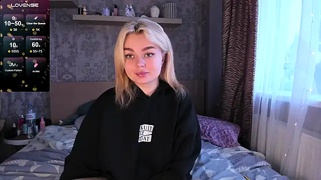 purebeautie13 online show from January 27, 2025, 12:16 pm