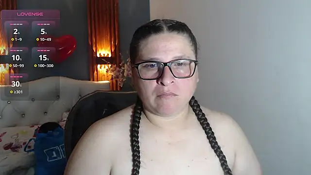 Snapshot of katty_femdom chatting on February 15, 2026, 12:14 pm katty femdom online show from February 15, 2026, 12:14 pm