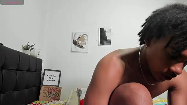 RoddyRich11 online show from September 20, 2025, 12:17 pm