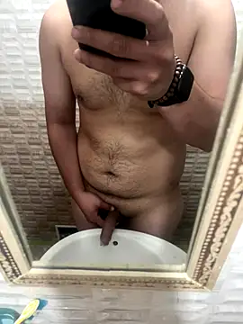 Cristian 099 online show from November 3, 2025, 4:08 pm