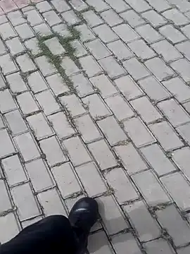 sophie banger online show from November 16, 2025, 5:40 pm